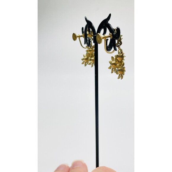 CHARM Floral Dangle Earrings Screw Back Gold Tone Rhinestones Simulated Pearl - Picture 10 of 11